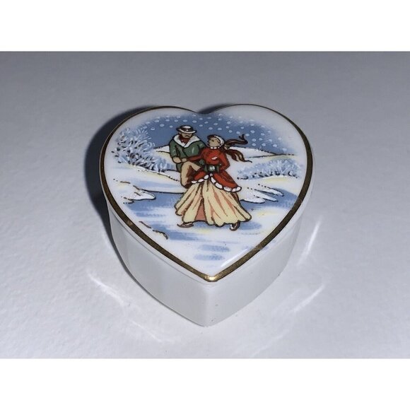 Eleven Coalport Miniature Christmas Ornaments Bone China England My Collection - Picture 11 of 16